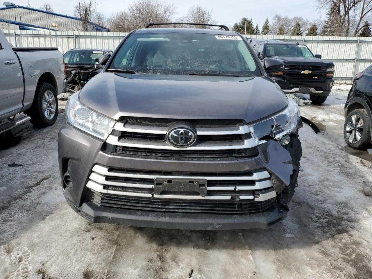 2019 TOYOTA HIGHLANDER - Фото 5