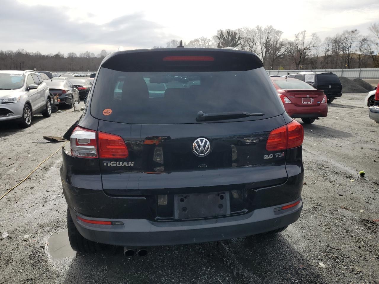 2014 VOLKSWAGEN TIGUAN S - Фото 6