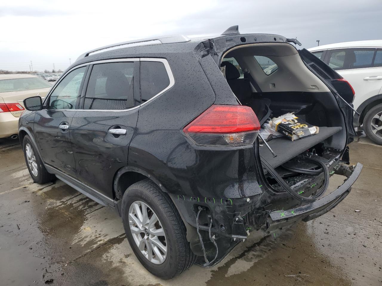 2017 NISSAN ROGUE S - Фото 2
