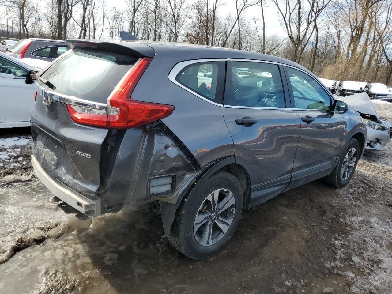 2017 HONDA CR-V LX - Фото 3