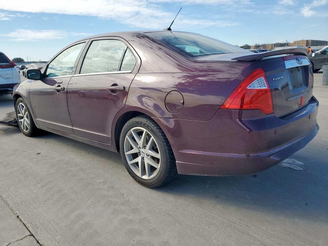 2012 FORD FUSION SEL - Image 2