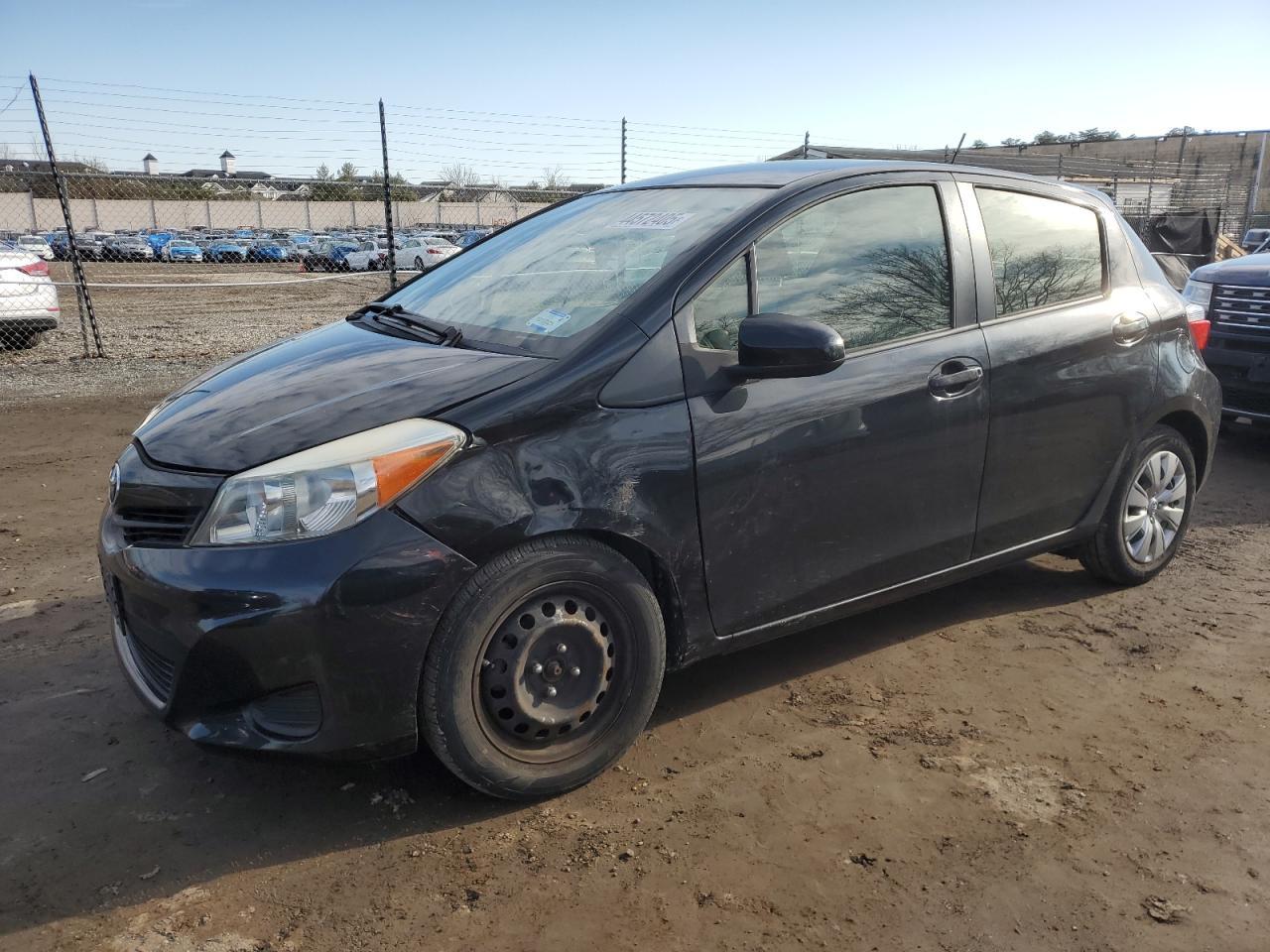 2012 TOYOTA YARIS