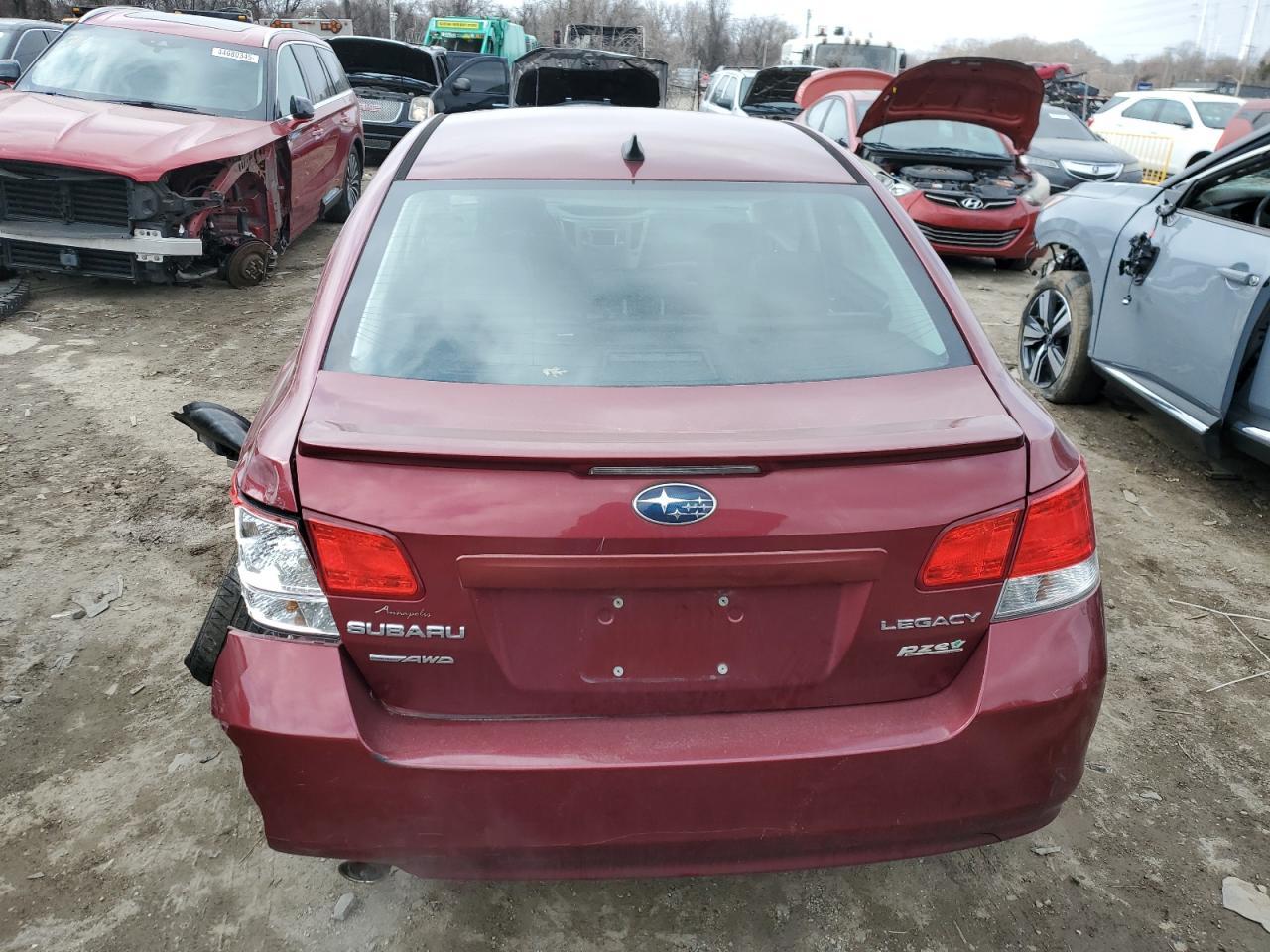 2012 SUBARU LEGACY 2.5 - Image 6
