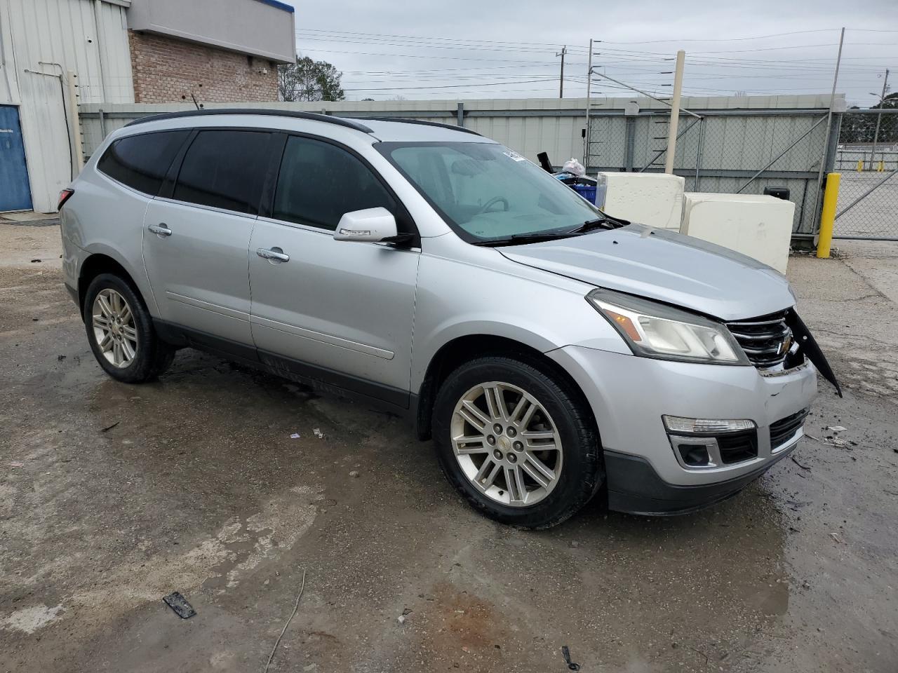 2015 CHEVROLET TRAVERSE L - Image 4