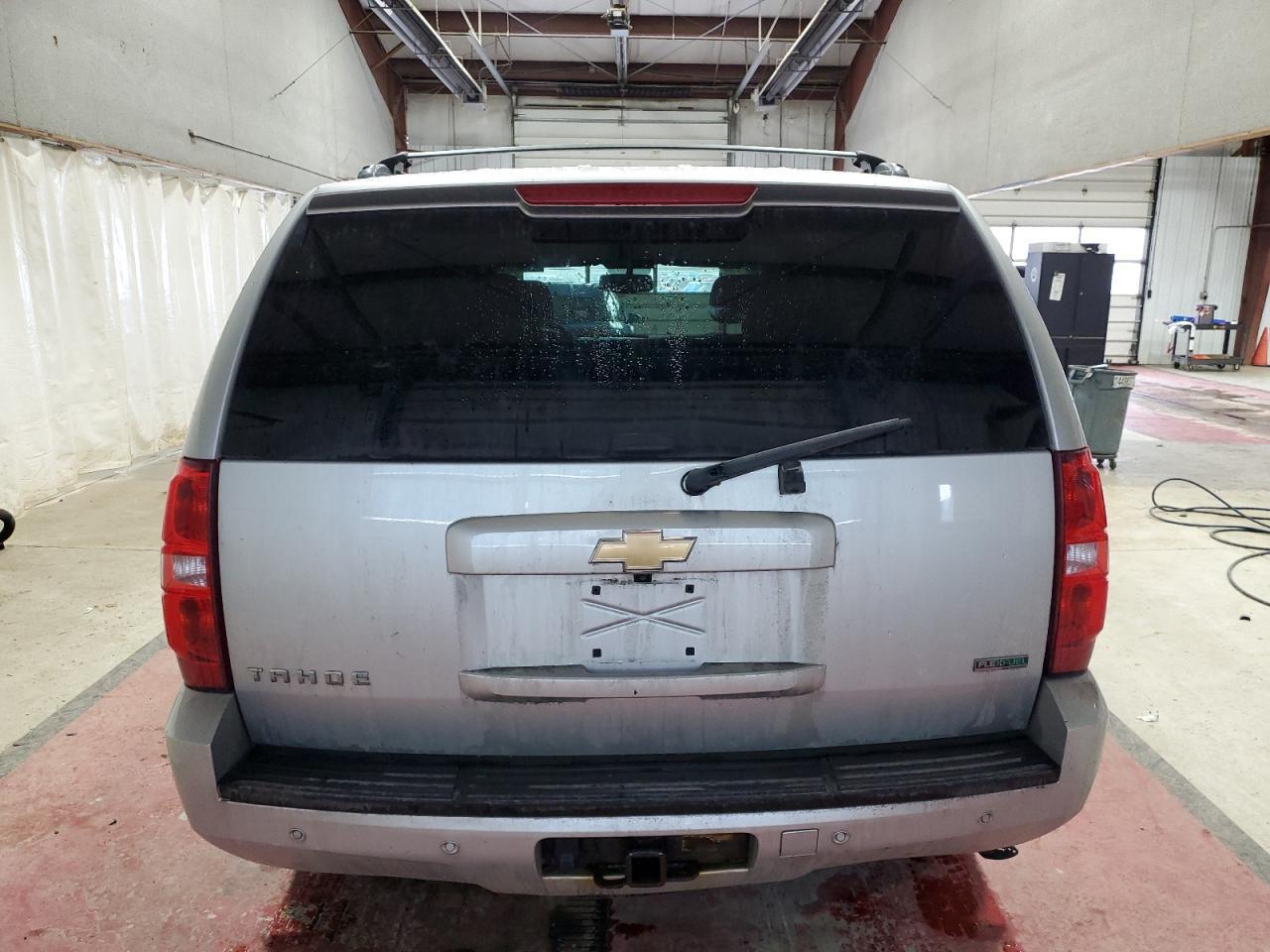 2011 CHEVROLET TAHOE K150 - Image 6