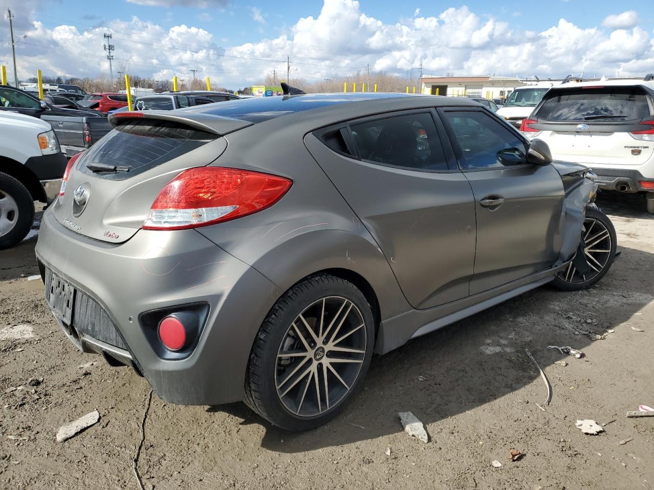 2013 HYUNDAI VELOSTER T - Фото 3
