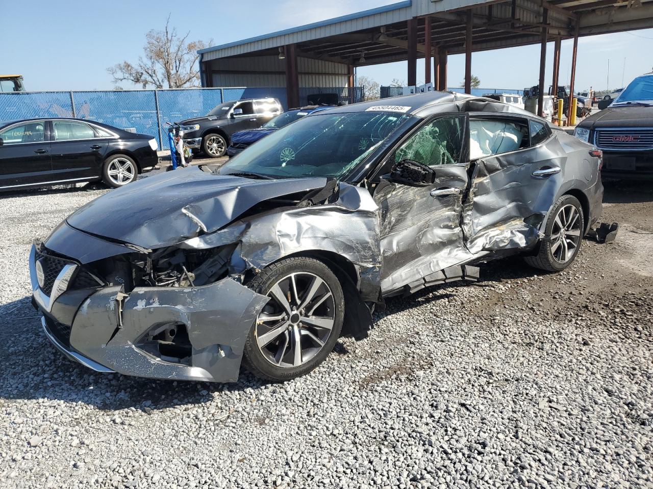 2019 NISSAN MAXIMA S