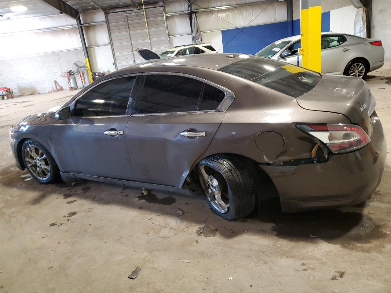 2014 NISSAN MAXIMA S - Image 2