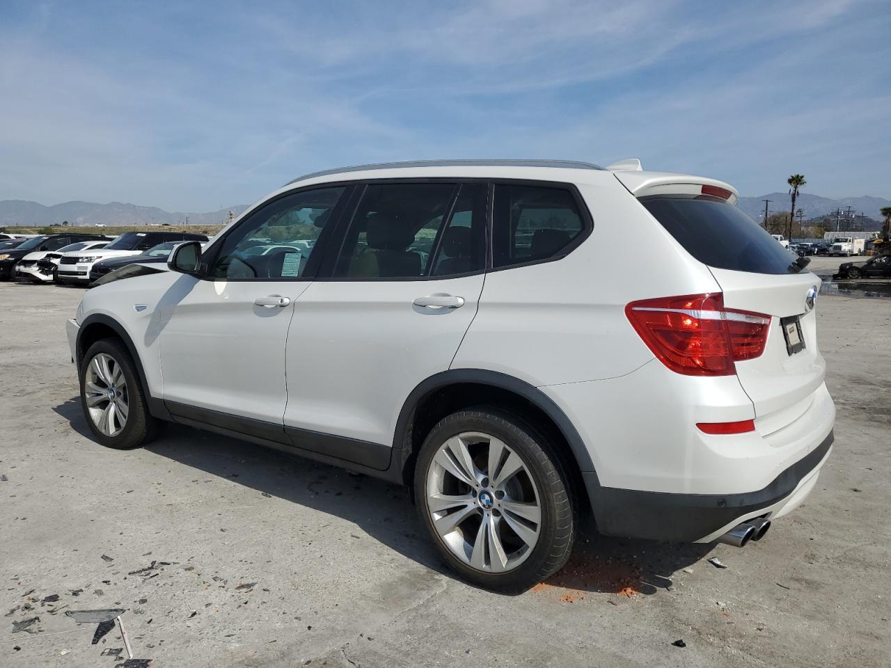 2016 BMW X3 XDRIVE2 - Фото 2