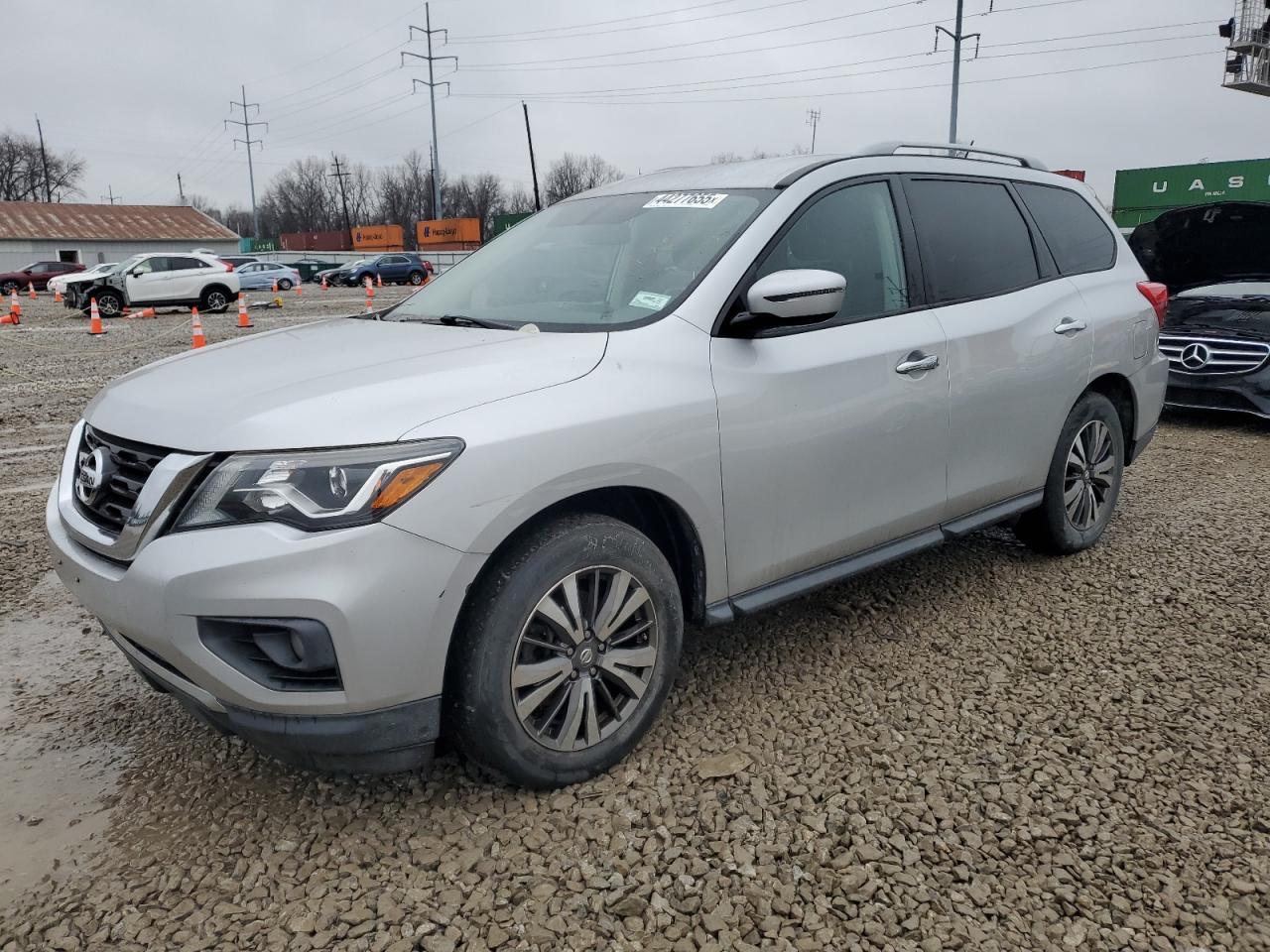 2017 NISSAN PATHFINDER