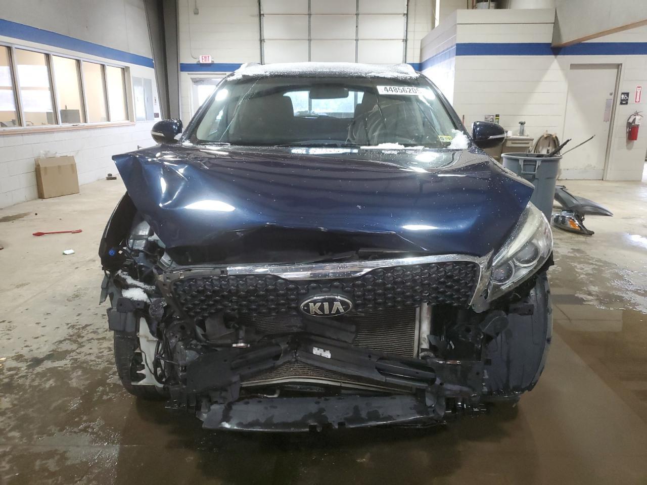 2016 KIA SORENTO LX - Image 5