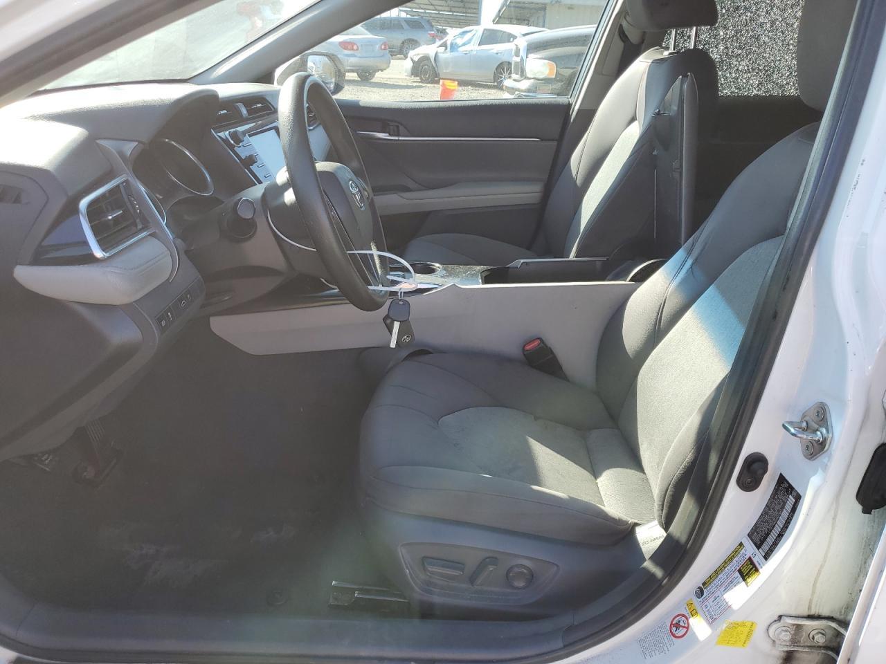 2018 TOYOTA CAMRY L - Image 7