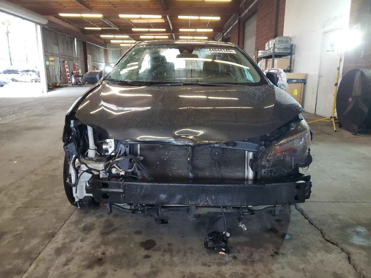 2018 TOYOTA COROLLA L - Image 5