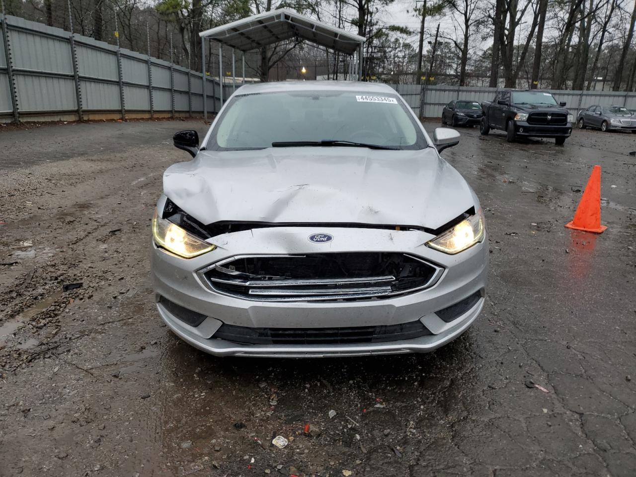 2017 FORD FUSION SE - Фото 5