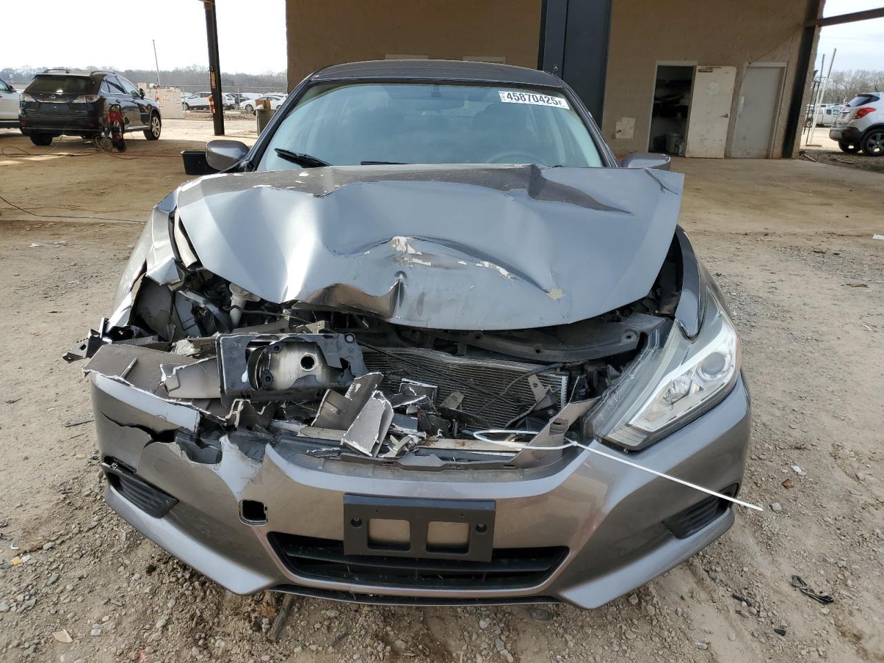 2017 NISSAN ALTIMA 2.5 - Фото 5