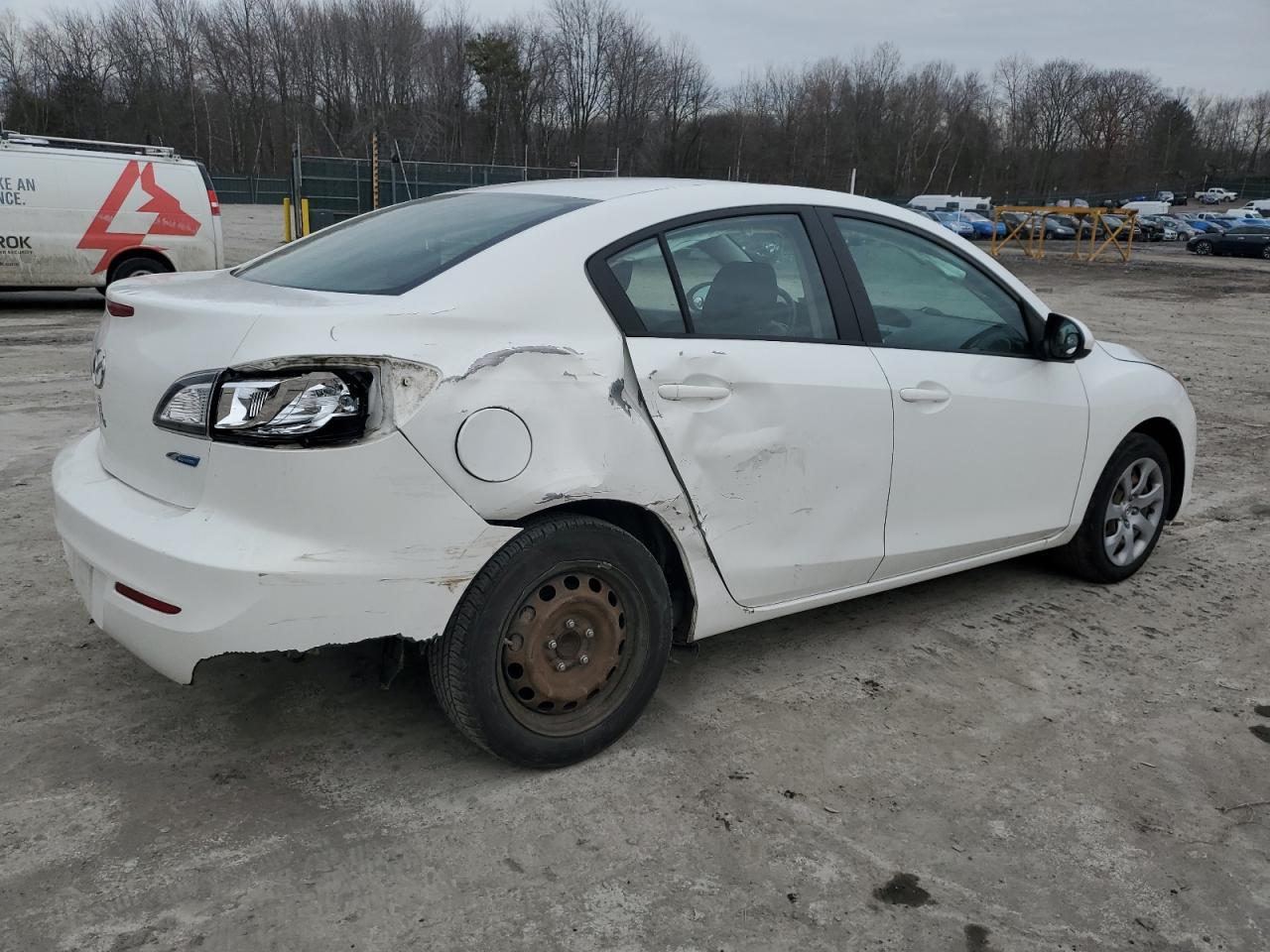 2013 MAZDA 3 I - Фото 3
