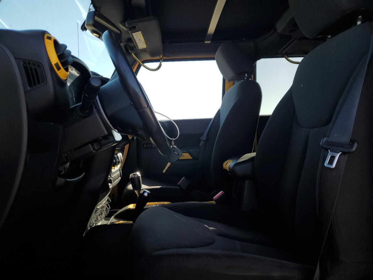 2015 JEEP WRANGLER U - Фото 7