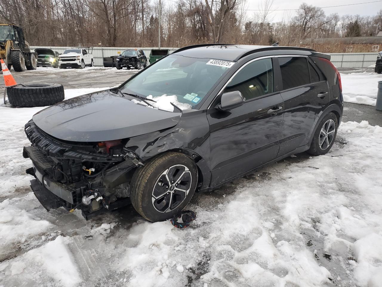 2023 KIA NIRO EX