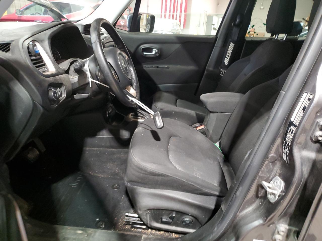 2016 JEEP RENEGADE L - Image 7