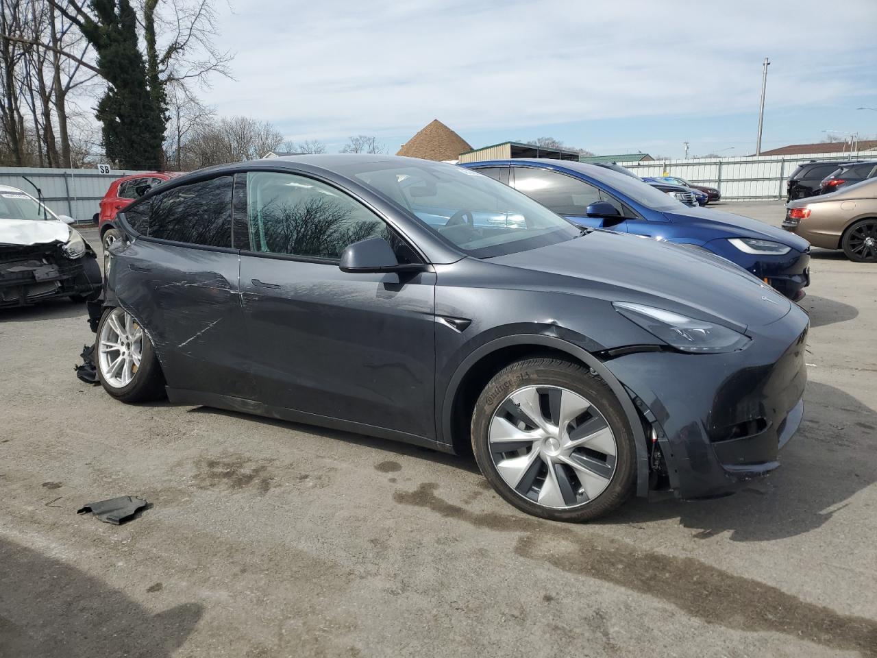 2024 TESLA MODEL Y - Image 4