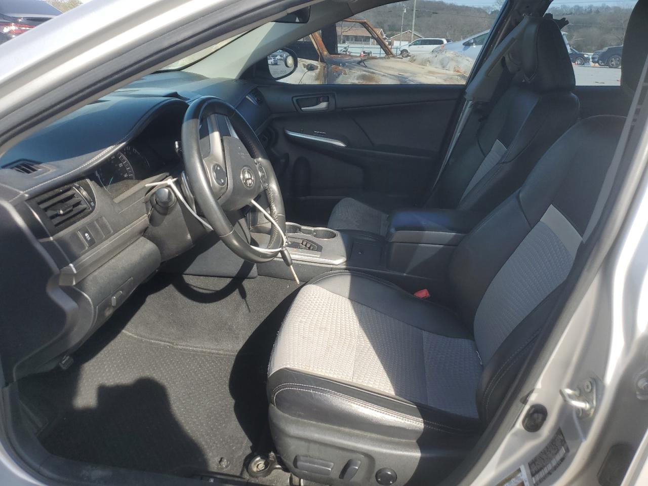 2014 TOYOTA CAMRY L - Image 7
