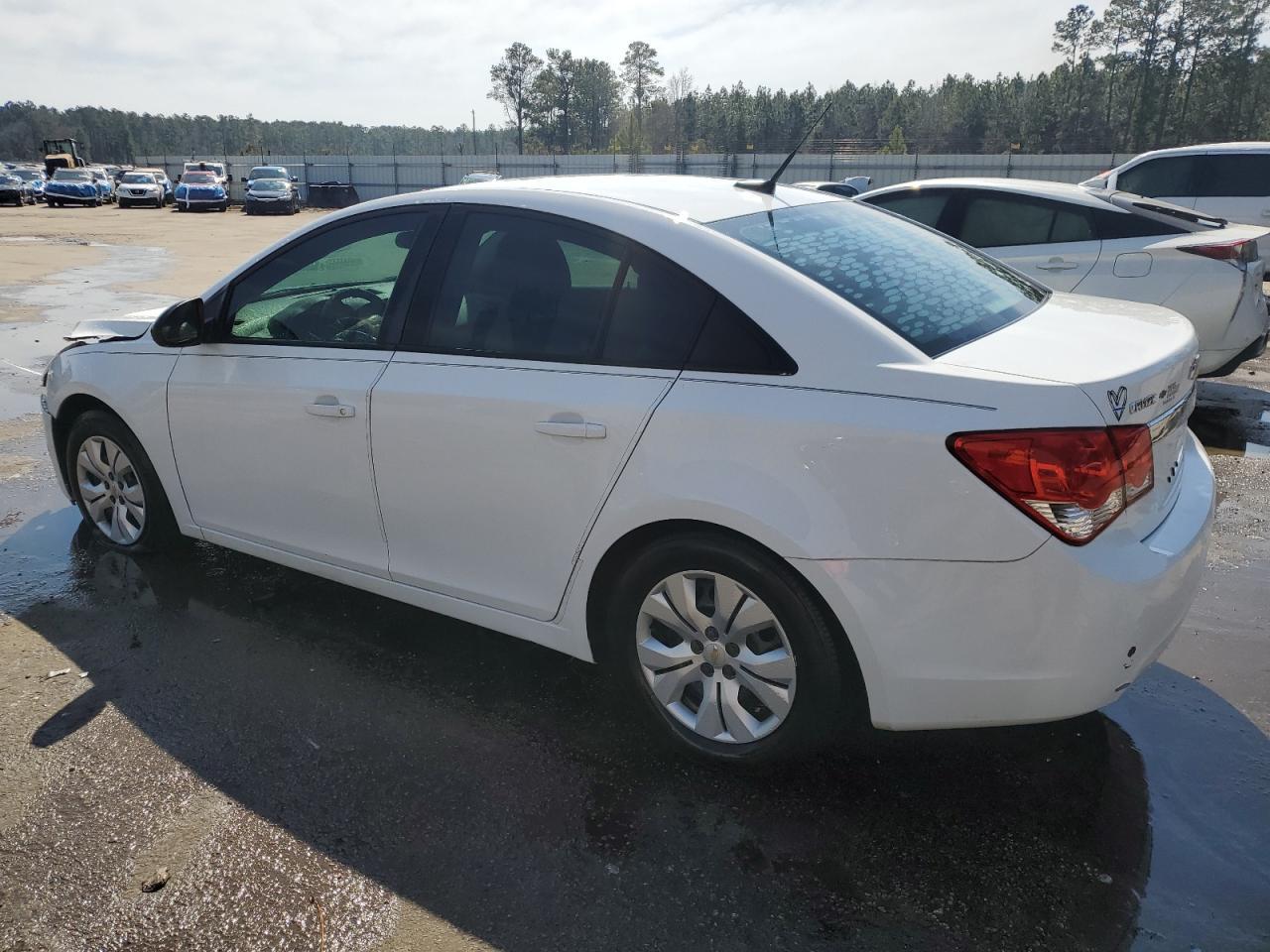 2014 CHEVROLET CRUZE LS - Image 2