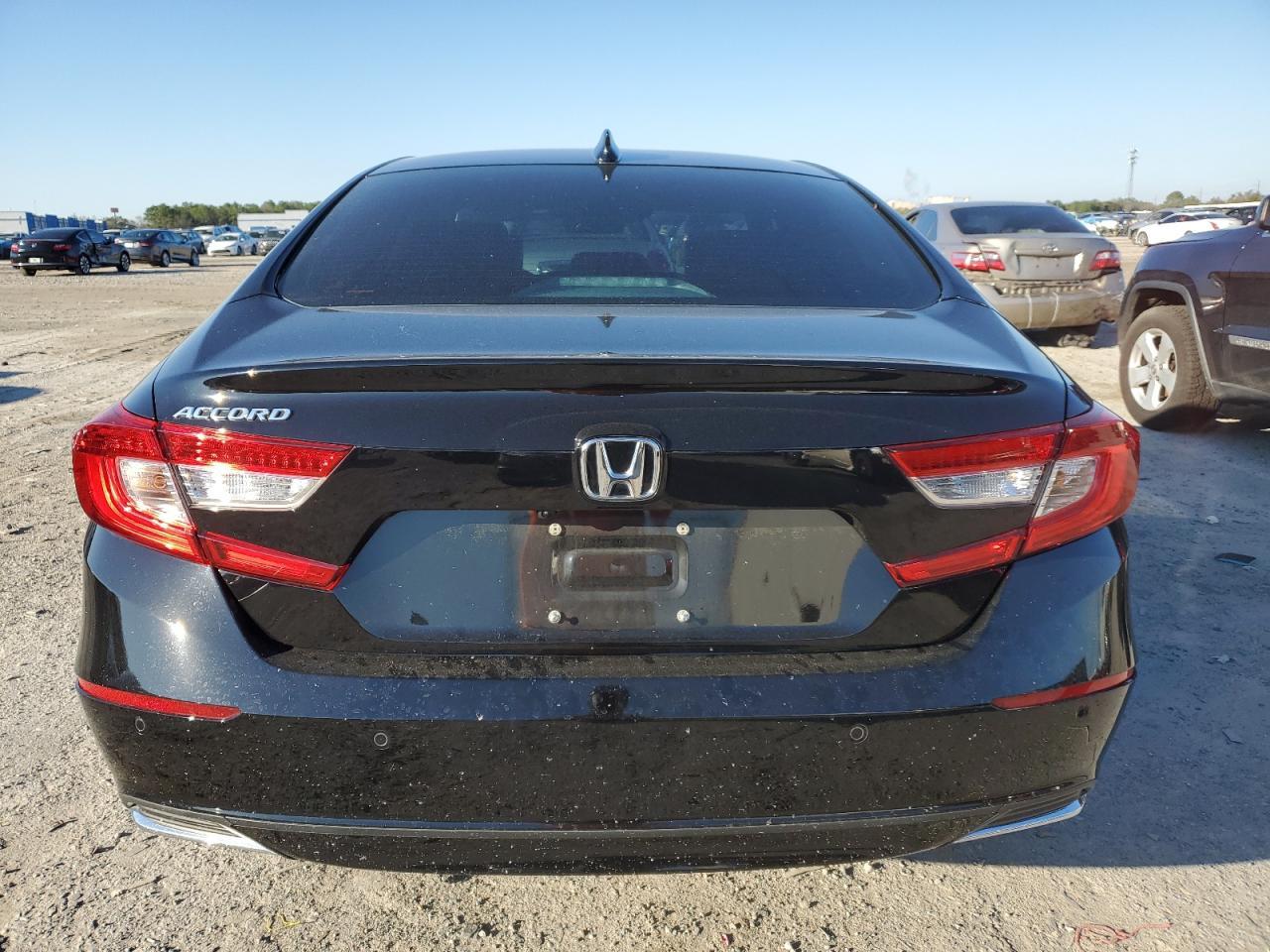 2022 HONDA ACCORD EXL - Фото 6