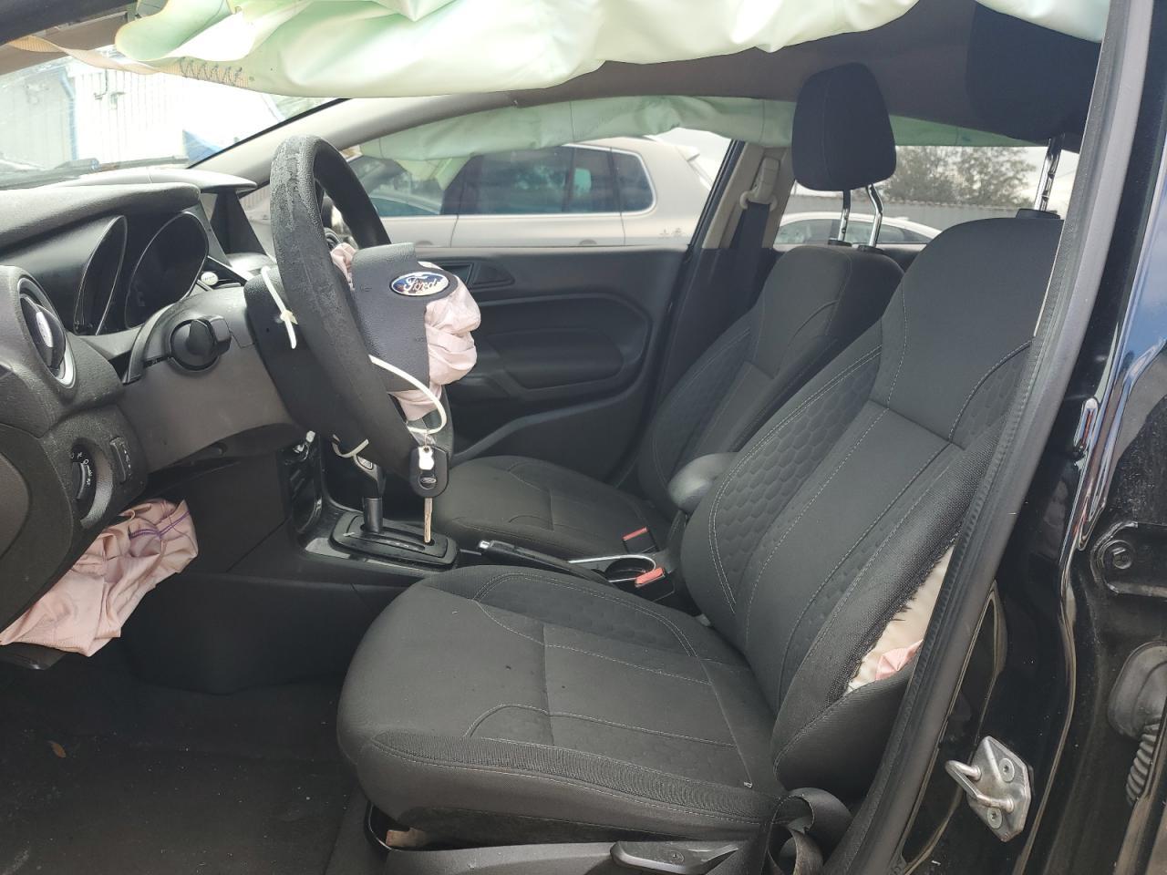 2019 FORD FIESTA SE - Image 7