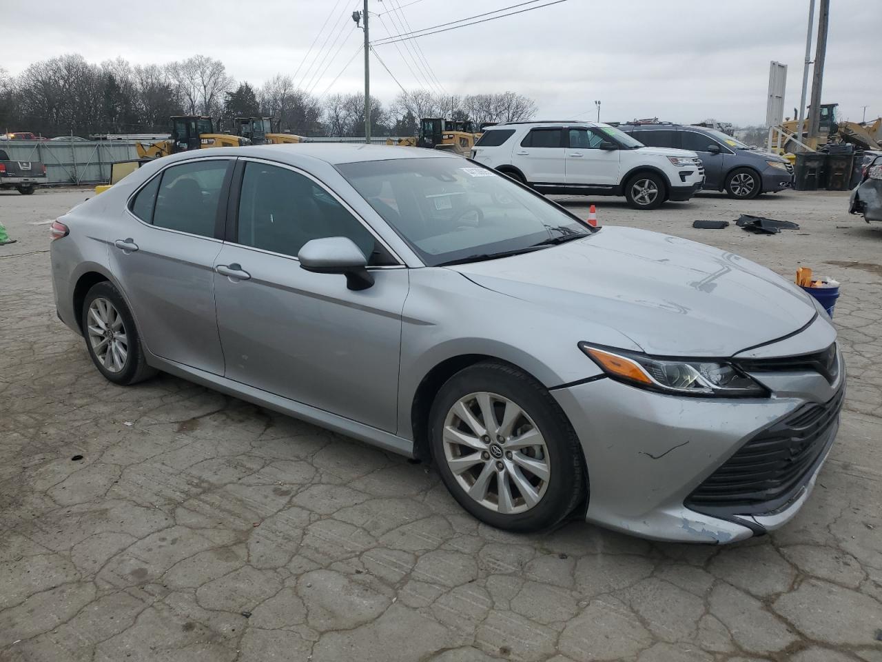 2018 TOYOTA CAMRY L - Фото 4