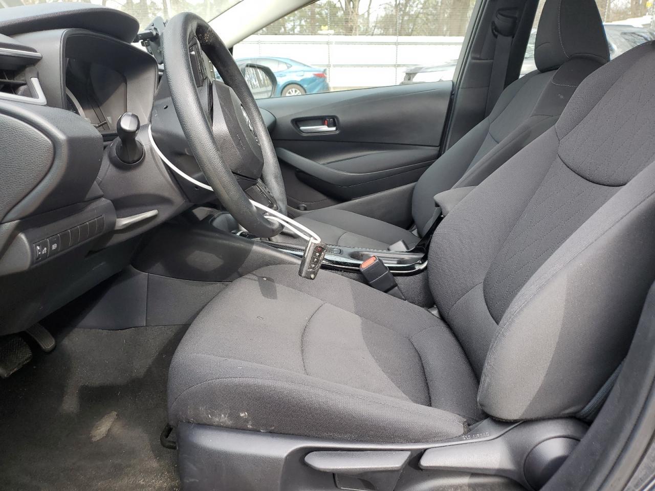 2020 TOYOTA COROLLA LE - Фото 7