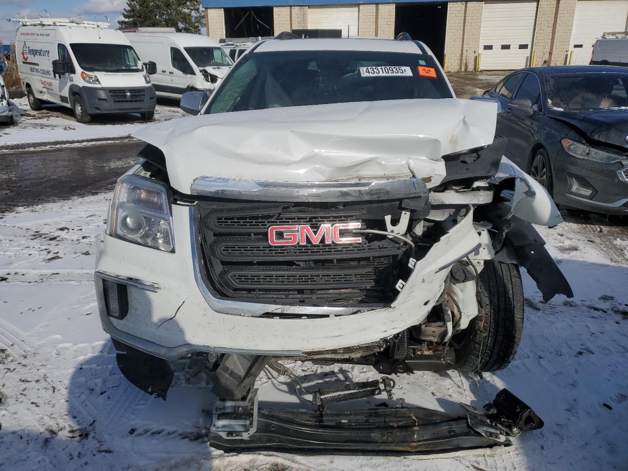 2016 GMC TERRAIN SL - Фото 5