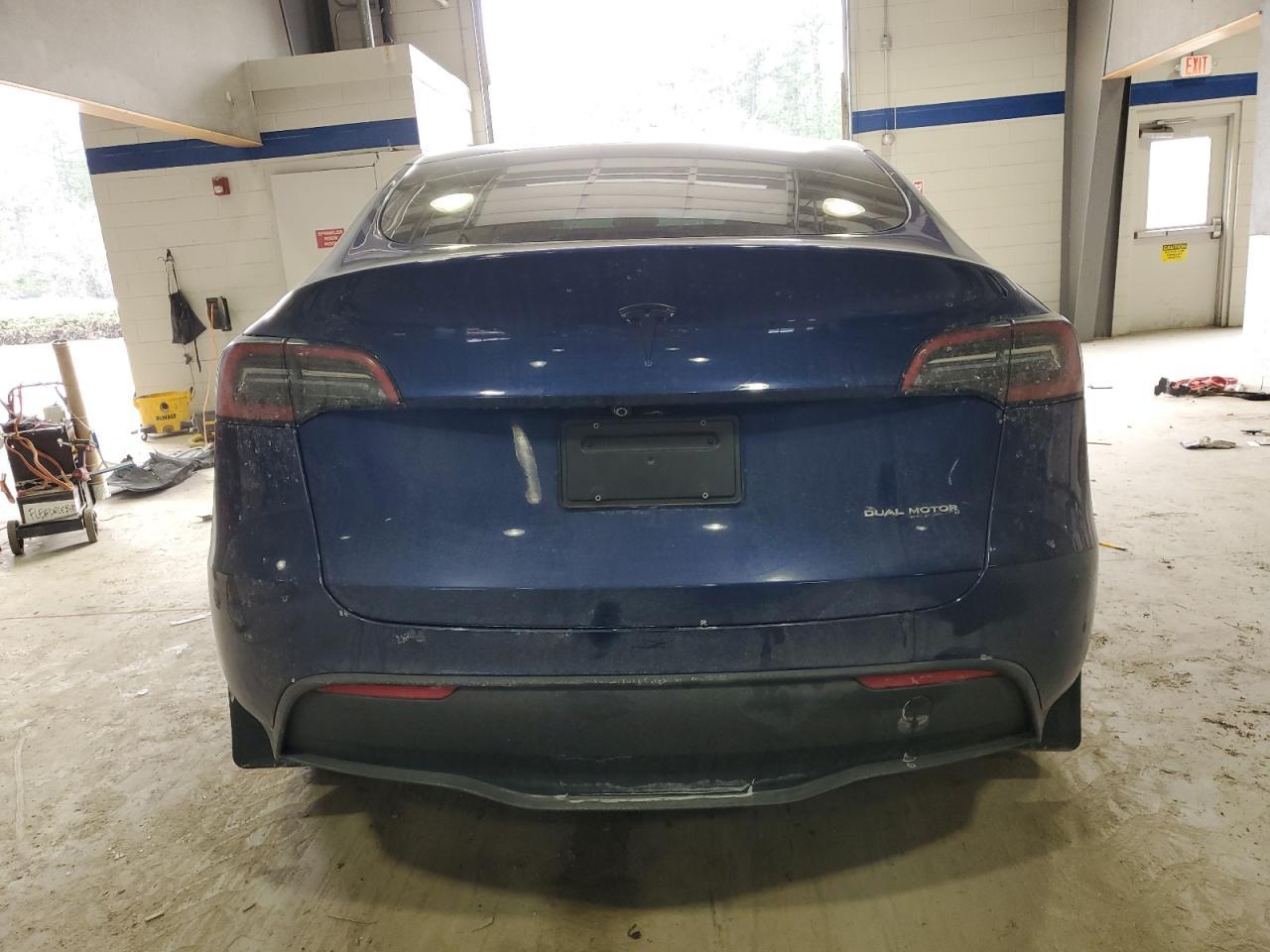 2024 TESLA MODEL Y - Image 6