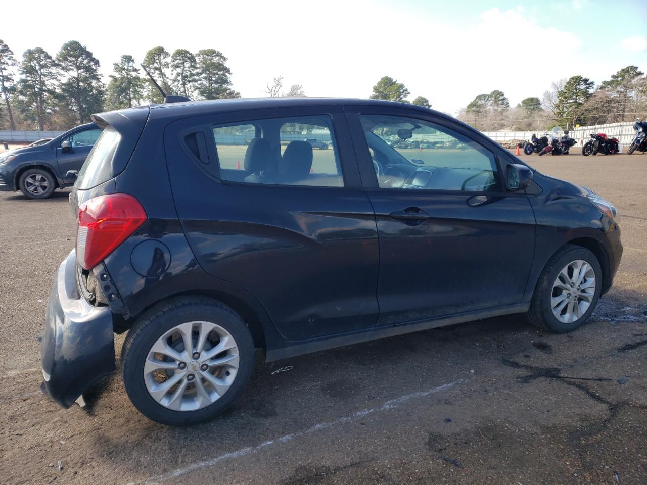 2019 CHEVROLET SPARK 1LT - Фото 3