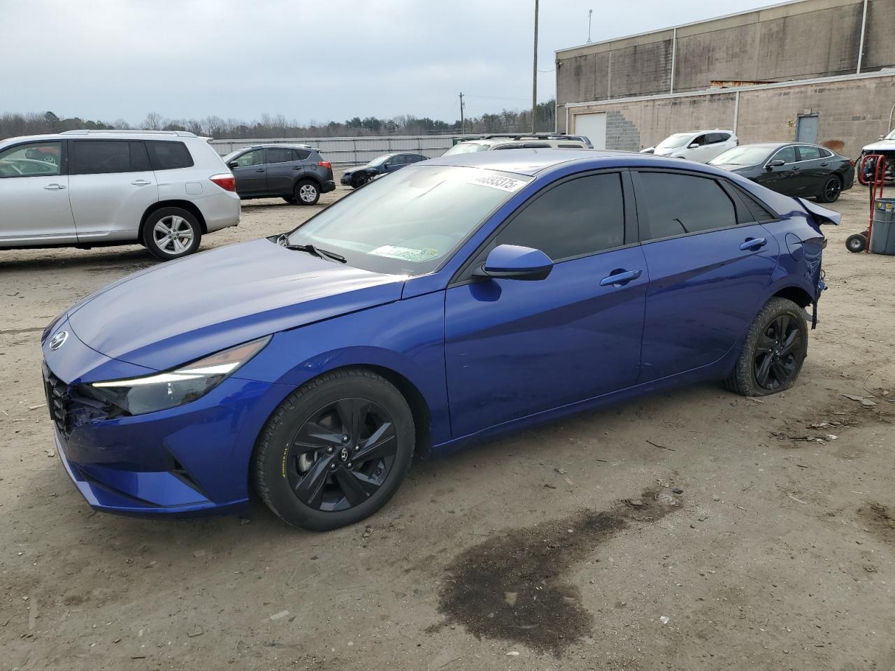 2022 HYUNDAI ELANTRA SE