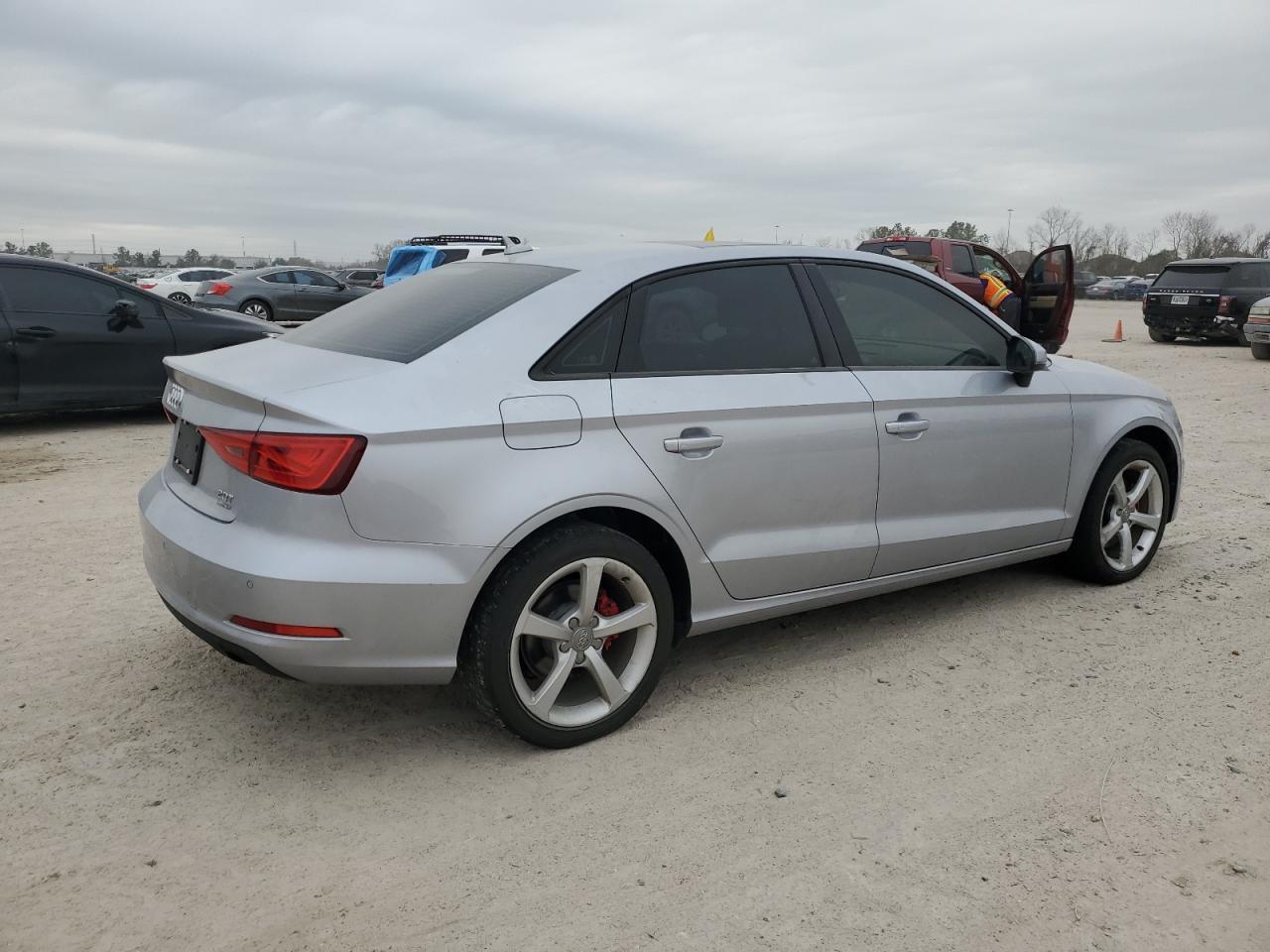 2016 AUDI A3 PREMIUM - Фото 3