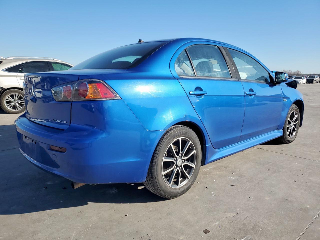 2017 MITSUBISHI LANCER ES - Фото 3