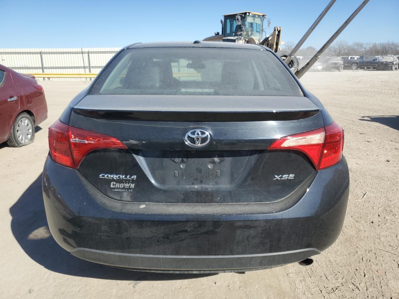 2018 TOYOTA COROLLA L - Image 6