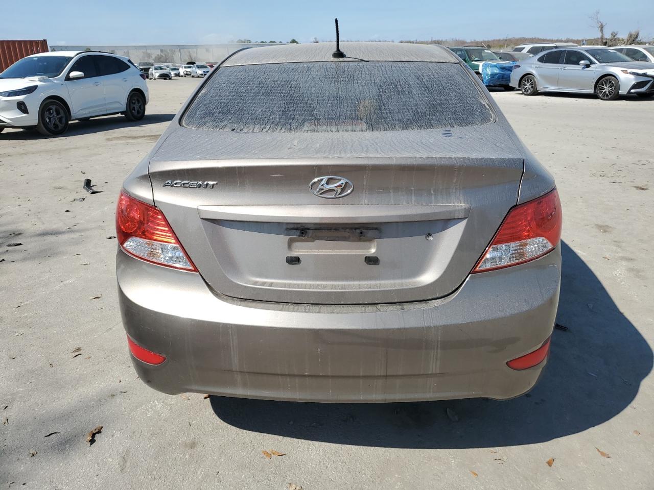 2014 HYUNDAI ACCENT GLS - Image 6