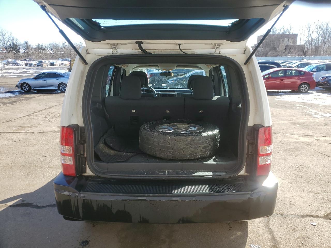 2012 JEEP LIBERTY SP - Image 6