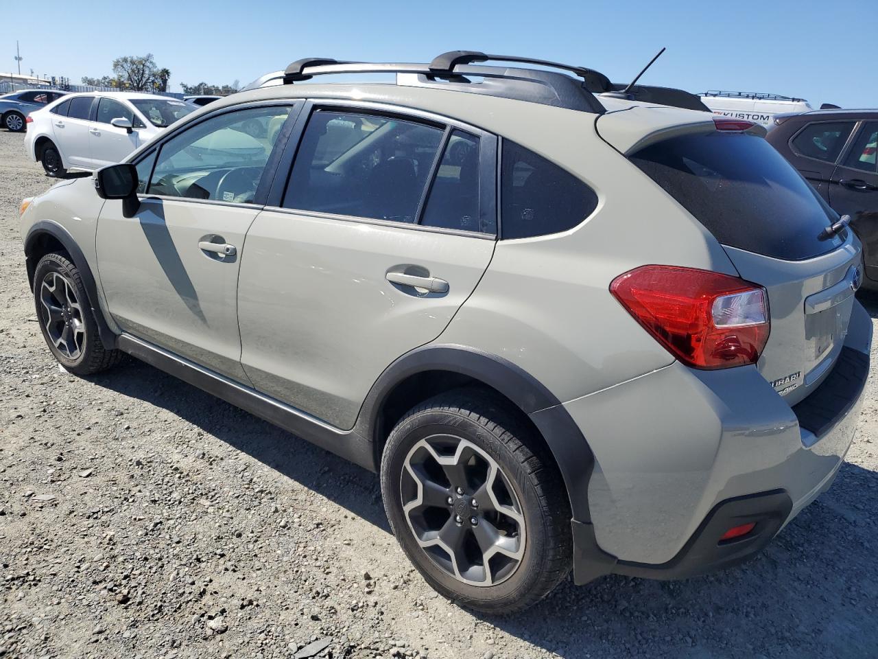 2015 SUBARU XV CROSSTR - Image 2