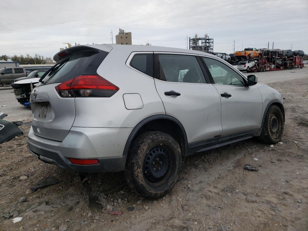 2017 NISSAN ROGUE S - Image 3
