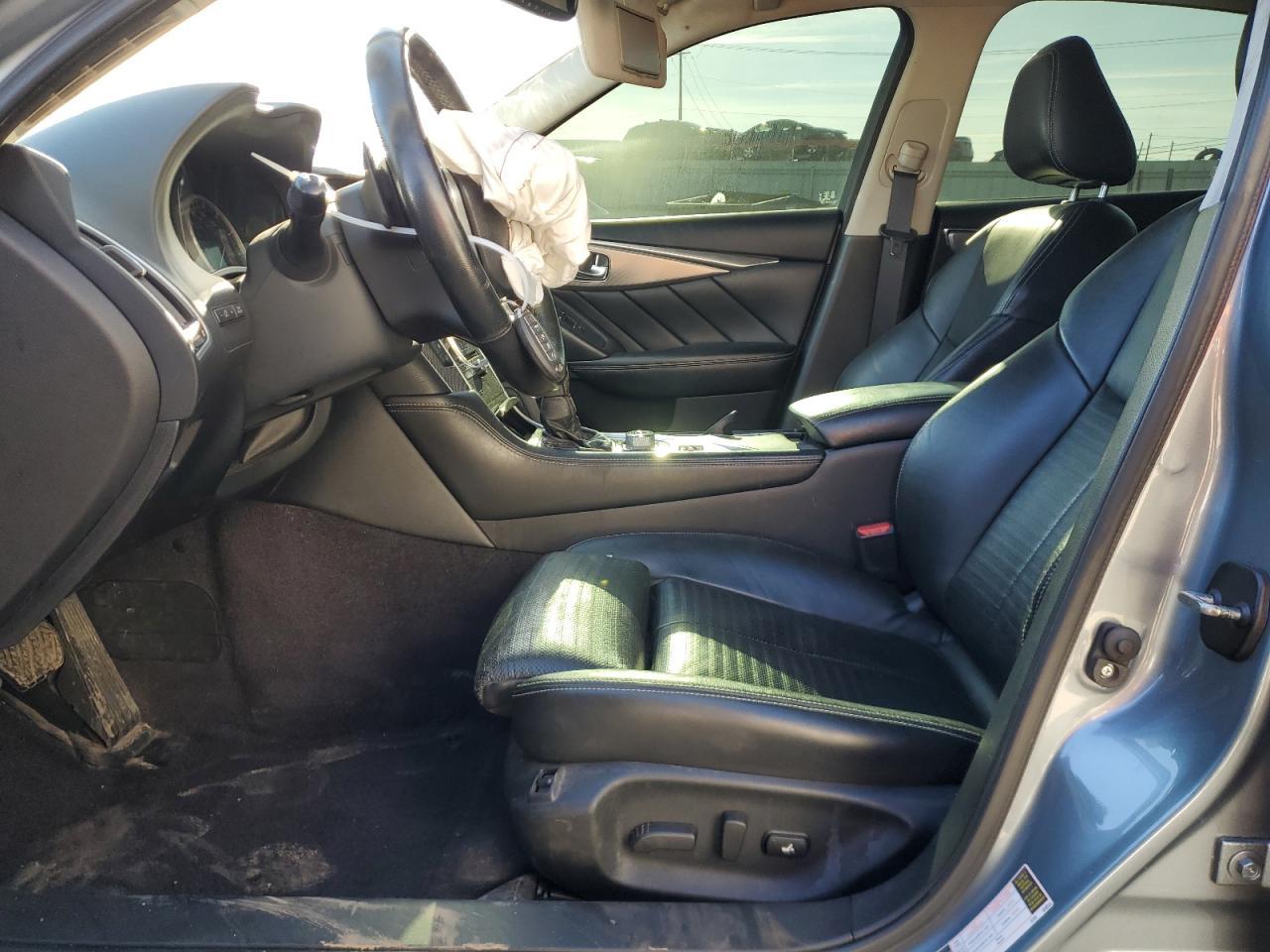 2018 INFINITI Q50 LUXE - Image 7