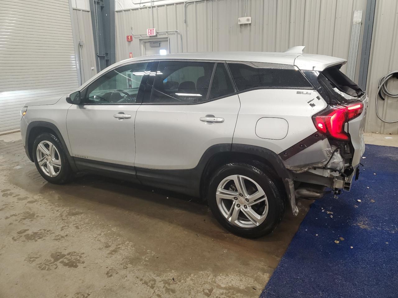 2018 GMC TERRAIN SL - Image 2