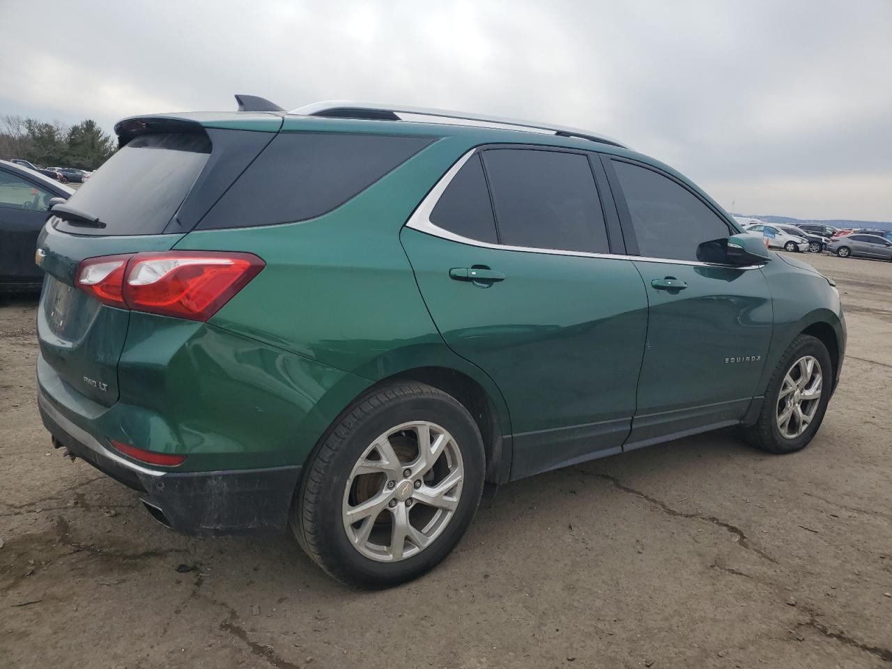 2019 CHEVROLET EQUINOX LT - Image 3