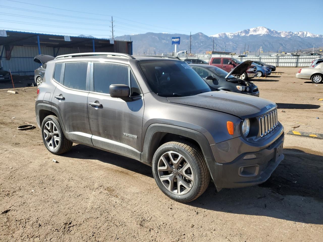 2017 JEEP RENEGADE L - Image 4