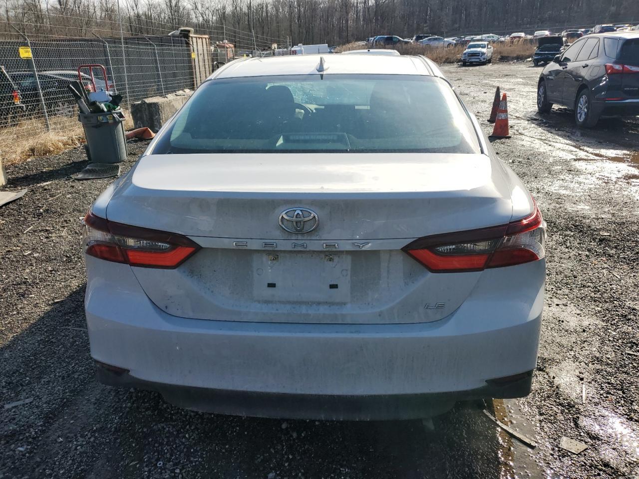 2024 TOYOTA CAMRY LE - Image 6