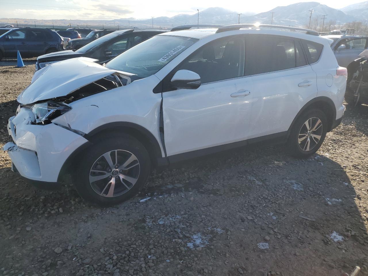 2017 TOYOTA RAV4 XLE