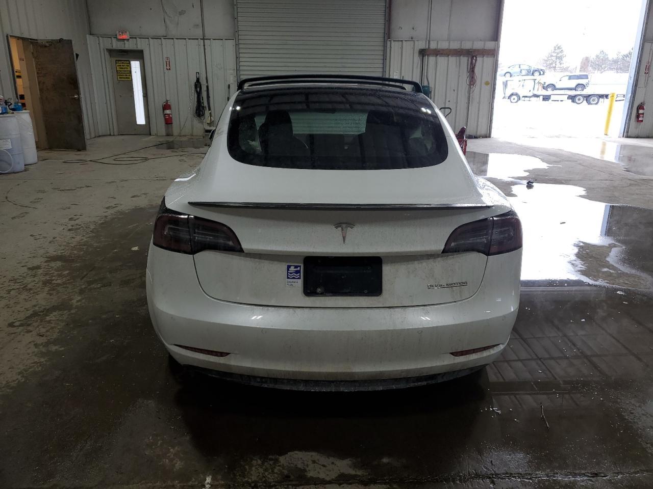 2021 TESLA MODEL 3 - Image 6