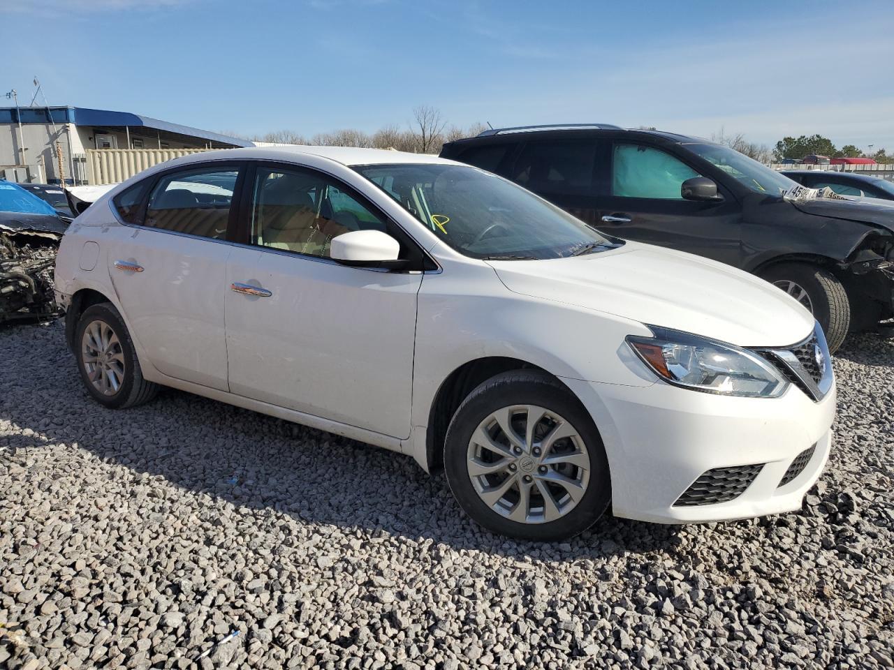 2017 NISSAN SENTRA S - Фото 4