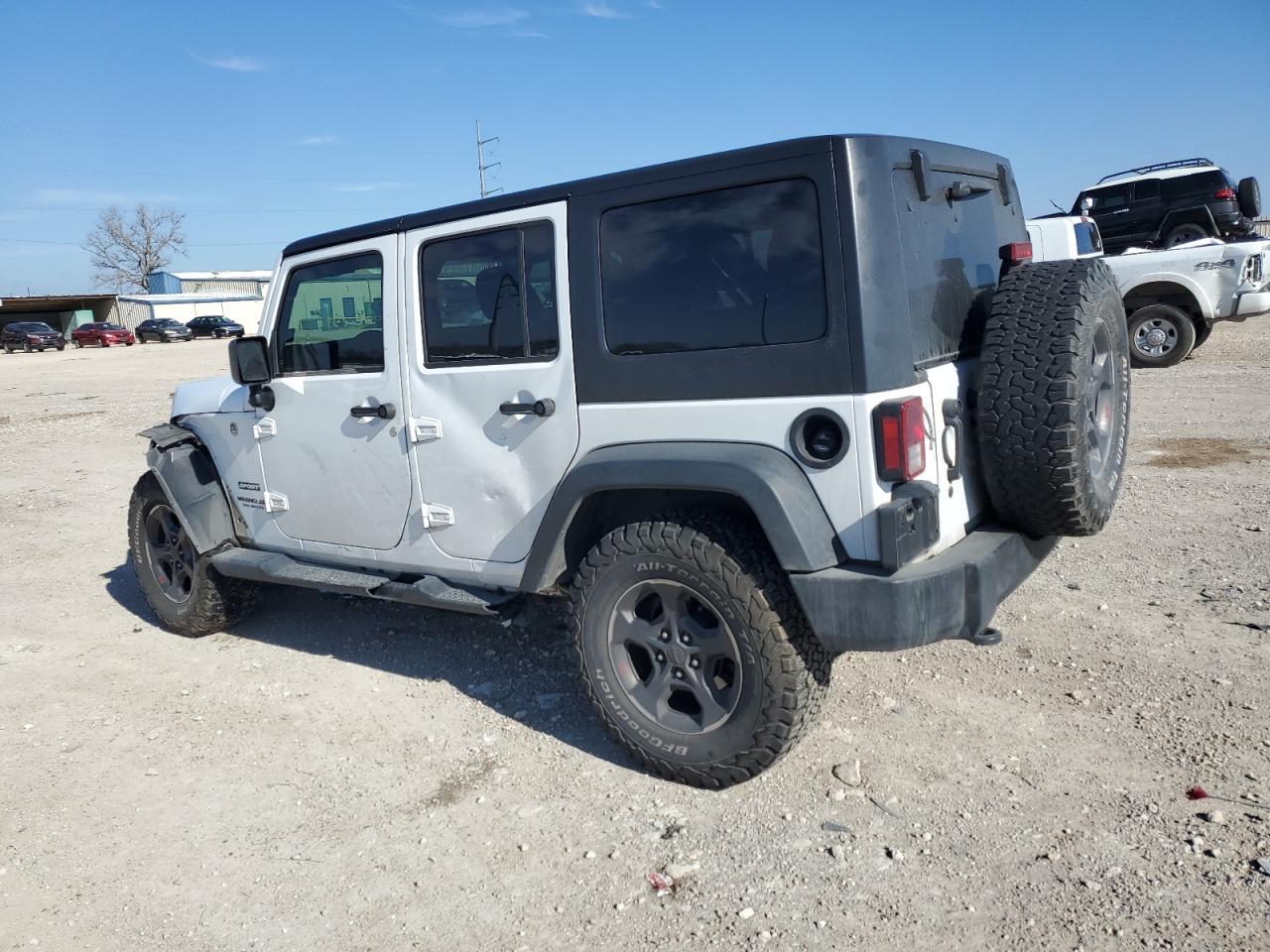 2017 JEEP WRANGLER U - Image 2